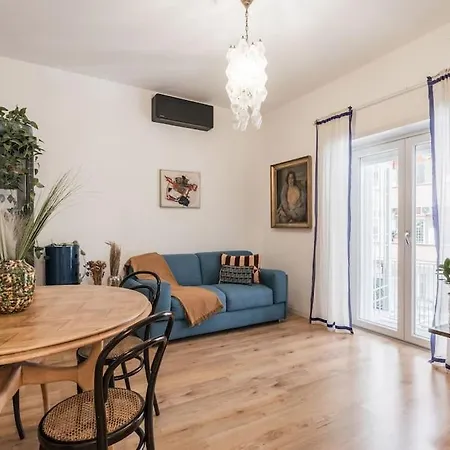 Vatican Elegance House *