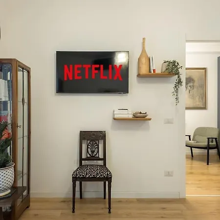 Vatican Elegance House *